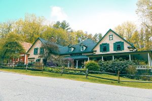 exterior view of Squam Lake Inn