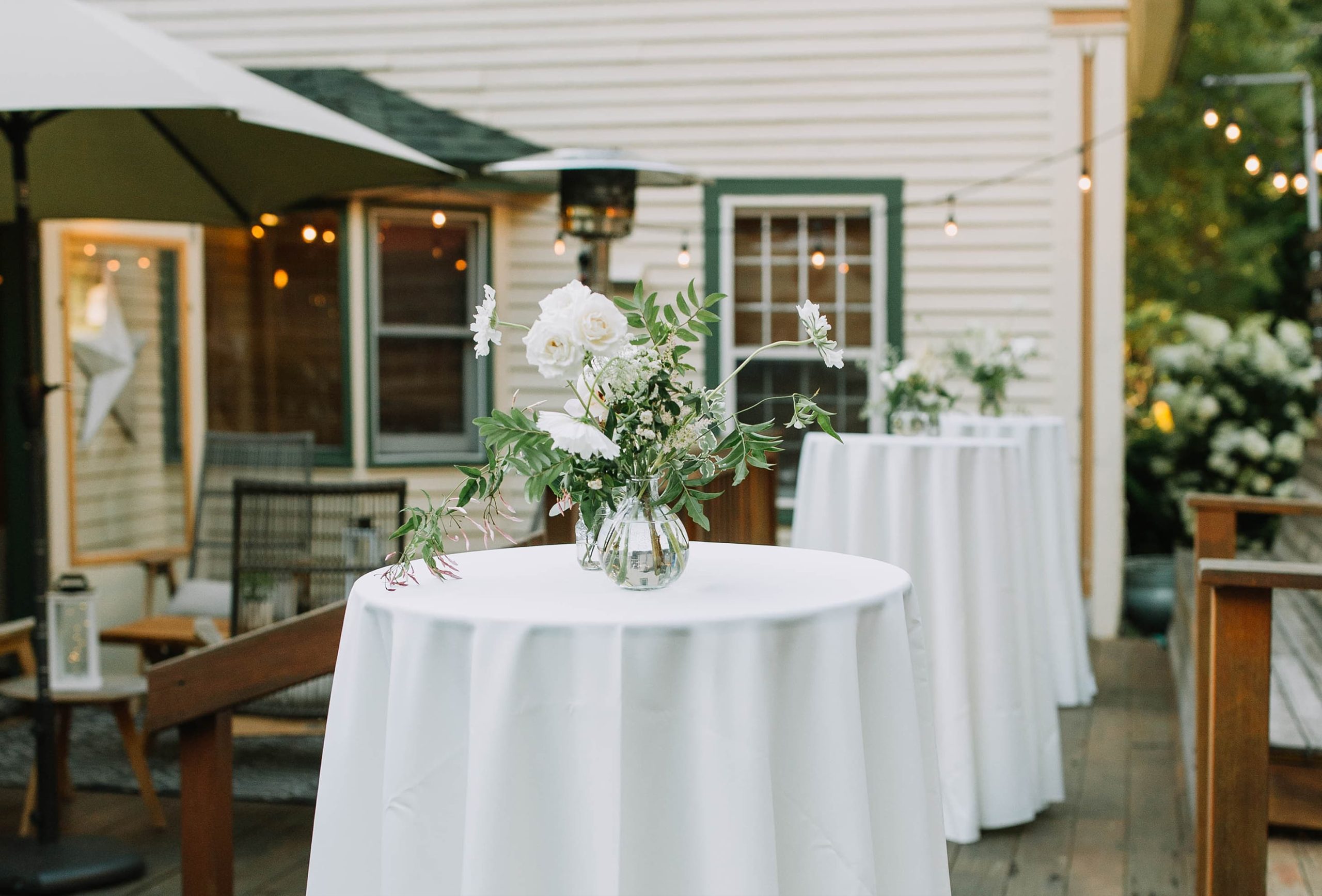 Wedding table at romantic Squam Lake Inn